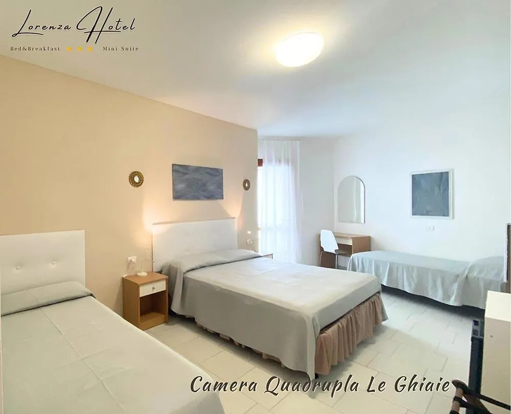 Hotel Lorenza B&B E Mini Suite Spiaggia di Cavoli 3*,  Italia