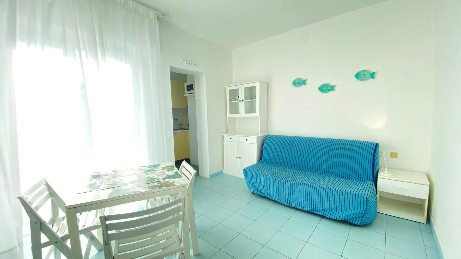 Hotel Lorenza B&B E Mini Suite Spiaggia di Cavoli