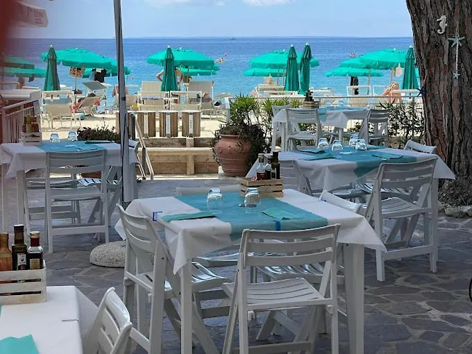 Hotel Lorenza B&B E Mini Suite Spiaggia di Cavoli
